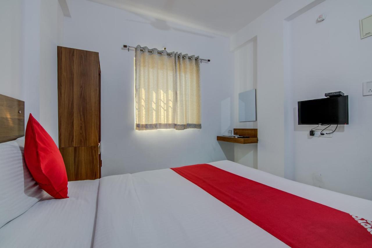 Hotel O Varcity Comforts Near Ragigudda Sri Prasanna Anjaneyaswamy Temple Бангалор Екстериор снимка